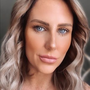 Meet your Posher, Alison